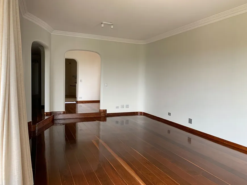 Foto 1 de Apartamento com 3 Quartos para alugar, 196m² em Pinheiros, São Paulo