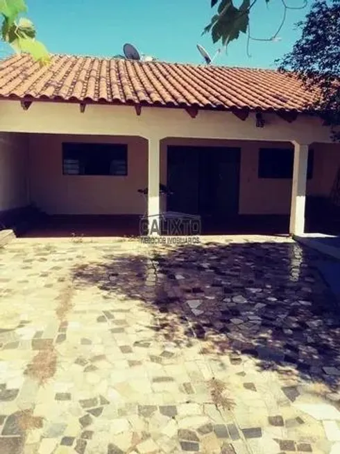 Foto 1 de Casa com 3 Quartos à venda, 160m² em Jardim Europa, Uberlândia