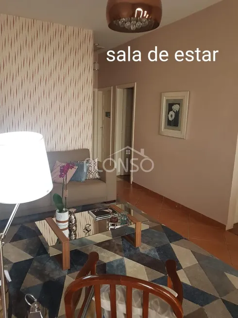 Foto 1 de Casa com 4 Quartos à venda, 195m² em Caxingui, São Paulo