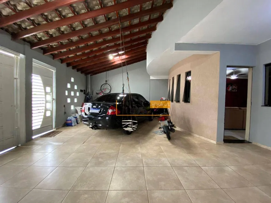 Foto 1 de Casa com 2 Quartos à venda, 140m² em Jardim Vila Rica, Santa Bárbara D'Oeste