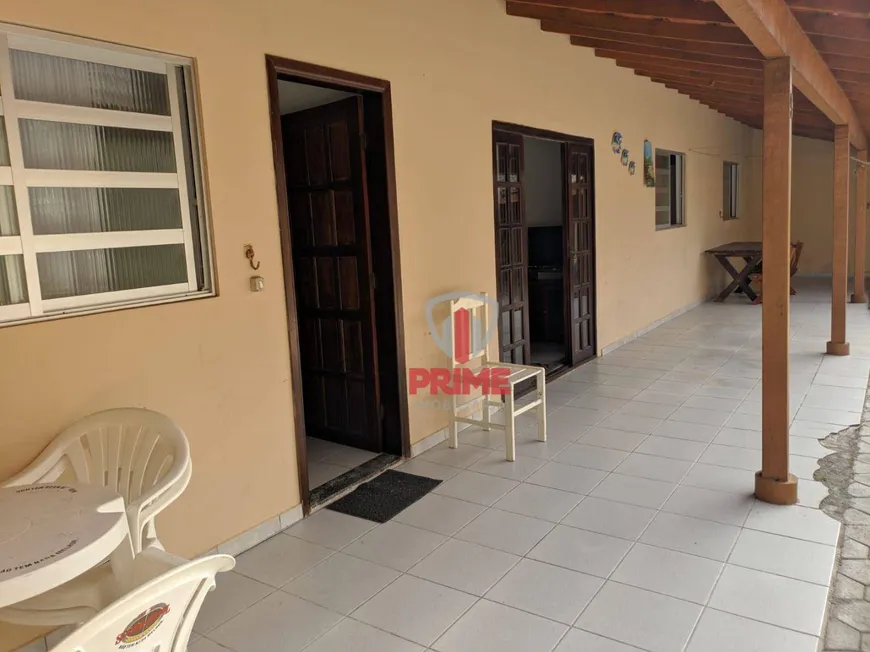 Foto 1 de Casa com 5 Quartos à venda, 100m² em Brejatuba, Guaratuba