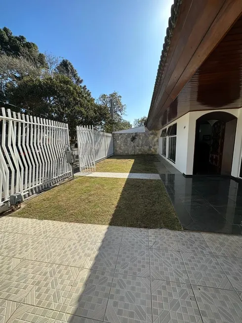 Foto 1 de Casa com 5 Quartos à venda, 393m² em Jardim Social, Curitiba