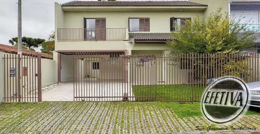 Foto 1 de Casa com 4 Quartos à venda, 270m² em Guabirotuba, Curitiba