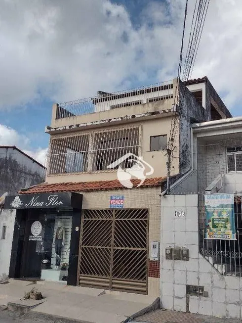 Foto 1 de Casa com 3 Quartos à venda, 150m² em Luzia, Aracaju