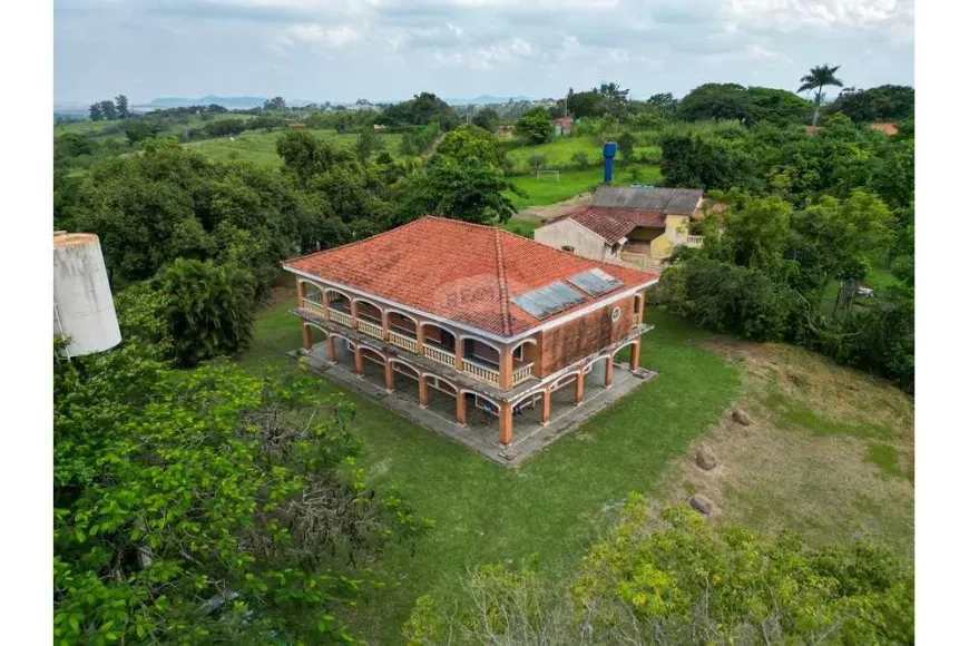 Foto 1 de Fazenda/Sítio com 6 Quartos à venda, 448m² em VERTENTES DAS AGUAS, São Pedro