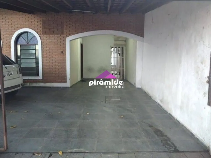 Foto 1 de Casa com 3 Quartos à venda, 176m² em Palmeiras de São José, São José dos Campos