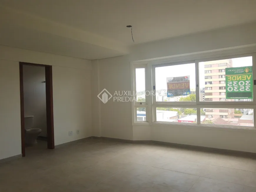 Foto 1 de Apartamento com 1 Quarto à venda, 28m² em Pátria Nova, Novo Hamburgo