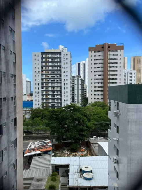 Foto 1 de Apartamento com 2 Quartos à venda, 53m² em Boa Viagem, Recife