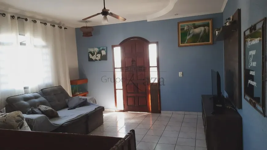Foto 1 de Casa com 3 Quartos à venda, 320m² em Cidade Morumbi, São José dos Campos