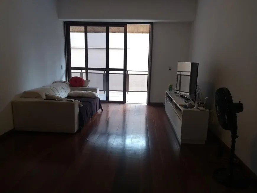 Foto 1 de Apartamento com 3 Quartos à venda, 140m² em Jardim Guanabara, Rio de Janeiro