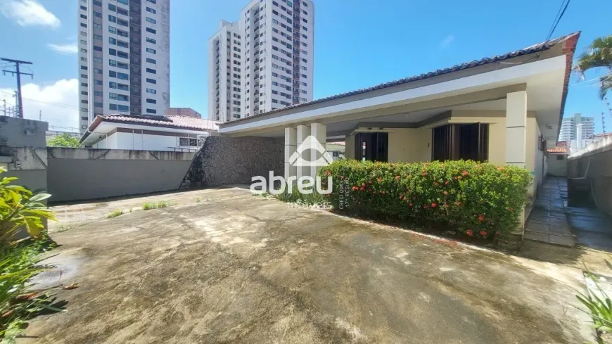 Foto 1 de Casa com 4 Quartos à venda, 220m² em Capim Macio, Natal