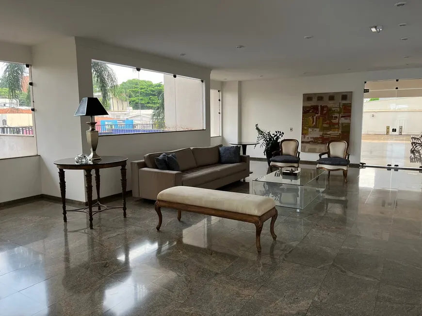 Foto 1 de Apartamento com 3 Quartos para alugar, 270m² em Centro, São José do Rio Preto