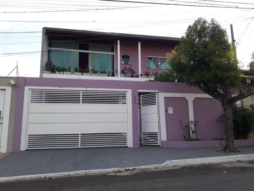 Foto 1 de Casa com 4 Quartos à venda, 210m² em Jardim Regina, Indaiatuba