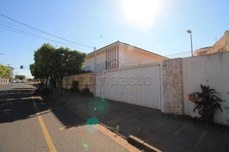 Foto 1 de Casa com 4 Quartos à venda, 364m² em Boa Vista, São José do Rio Preto