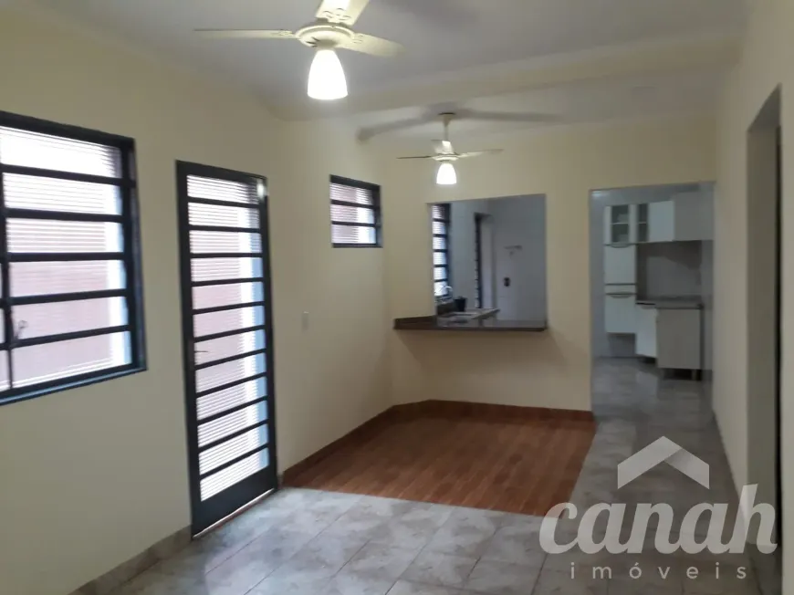 Foto 1 de Casa com 4 Quartos à venda, 240m² em Vila Amélia, Ribeirão Preto