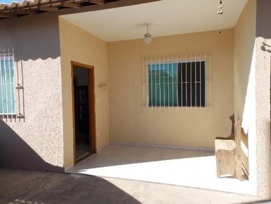 Foto 1 de Casa com 3 Quartos à venda, 82m² em Antônio Bezerra, Fortaleza