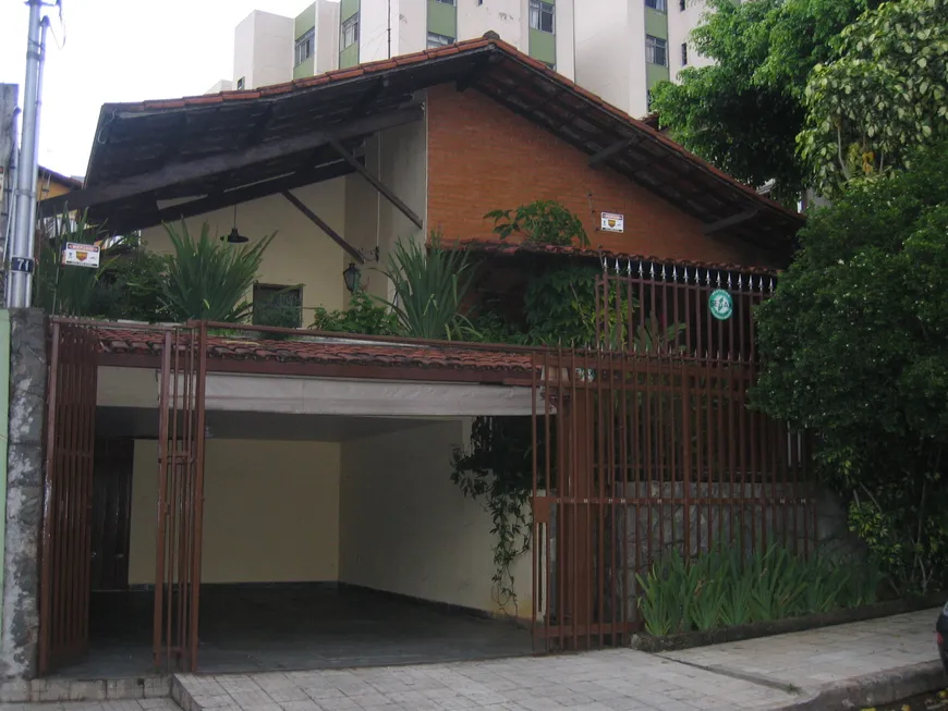 Foto 1 de Apartamento com 3 Quartos à venda, 360m² em Grajaú, Belo Horizonte