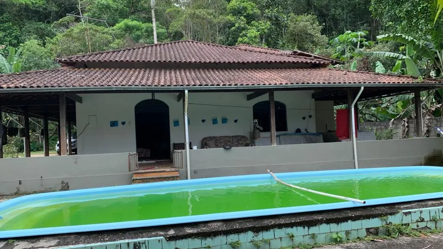 Foto 1 de Fazenda/Sítio com 6 Quartos à venda, 96800m² em Papucaia, Cachoeiras de Macacu