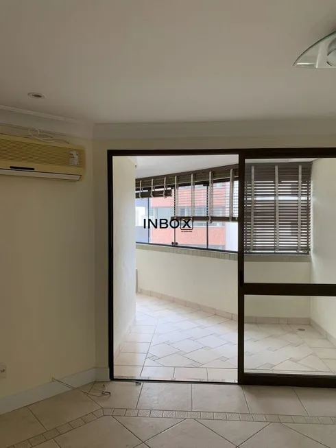Foto 1 de Apartamento com 3 Quartos à venda, 100m² em Boa Vista, Porto Alegre
