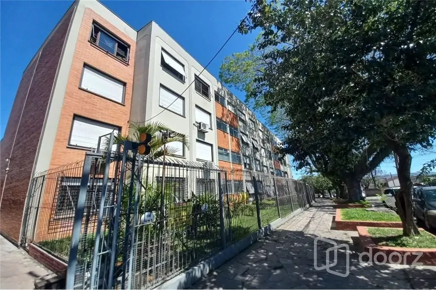 Foto 1 de Apartamento com 1 Quarto à venda, 44m² em Vila Jardim, Porto Alegre