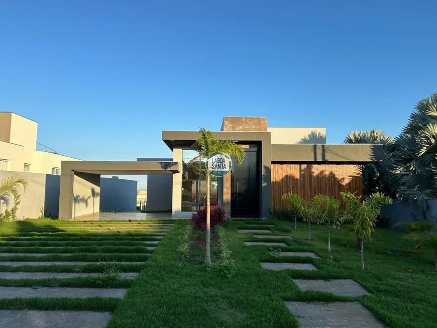 Foto 1 de Casa de Condomínio com 4 Quartos à venda, 240m² em Condominio Mirante do Fidalgo, Lagoa Santa