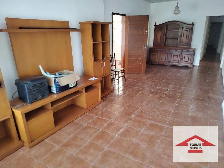 Foto 1 de Casa com 2 Quartos à venda, 109m² em Parque do Colégio, Jundiaí