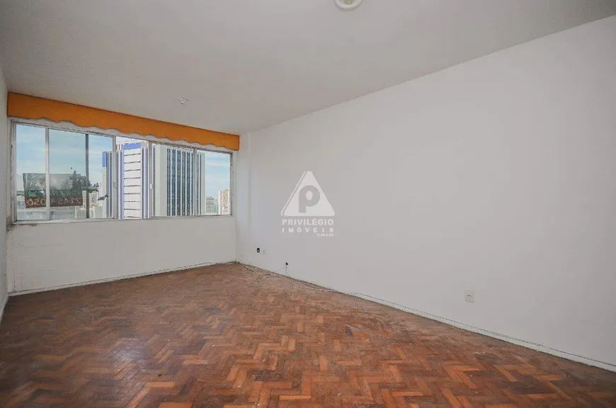 Foto 1 de Apartamento com 3 Quartos à venda, 90m² em Botafogo, Rio de Janeiro