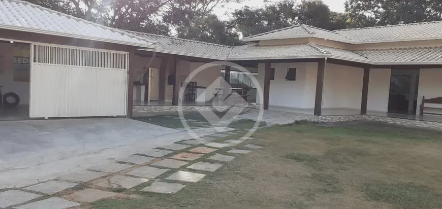 Foto 1 de Casa de Condomínio com 4 Quartos à venda, 366m² em , Jaboticatubas