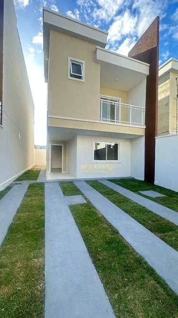 Foto 1 de Casa com 4 Quartos à venda, 127m² em Centro, Eusébio