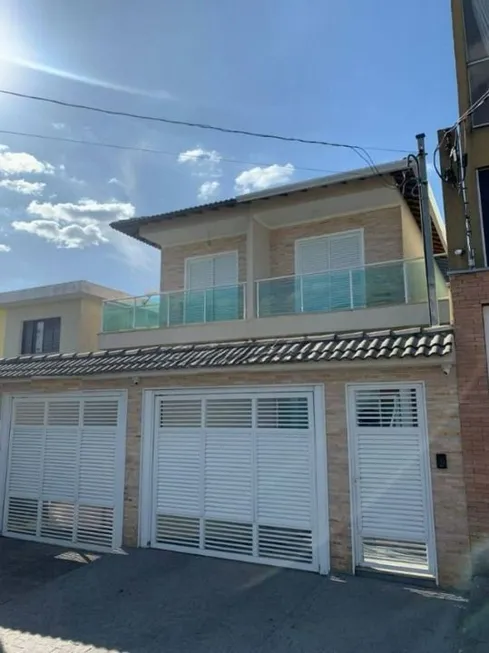 Foto 1 de Sobrado com 3 Quartos à venda, 257m² em Cipava, Osasco