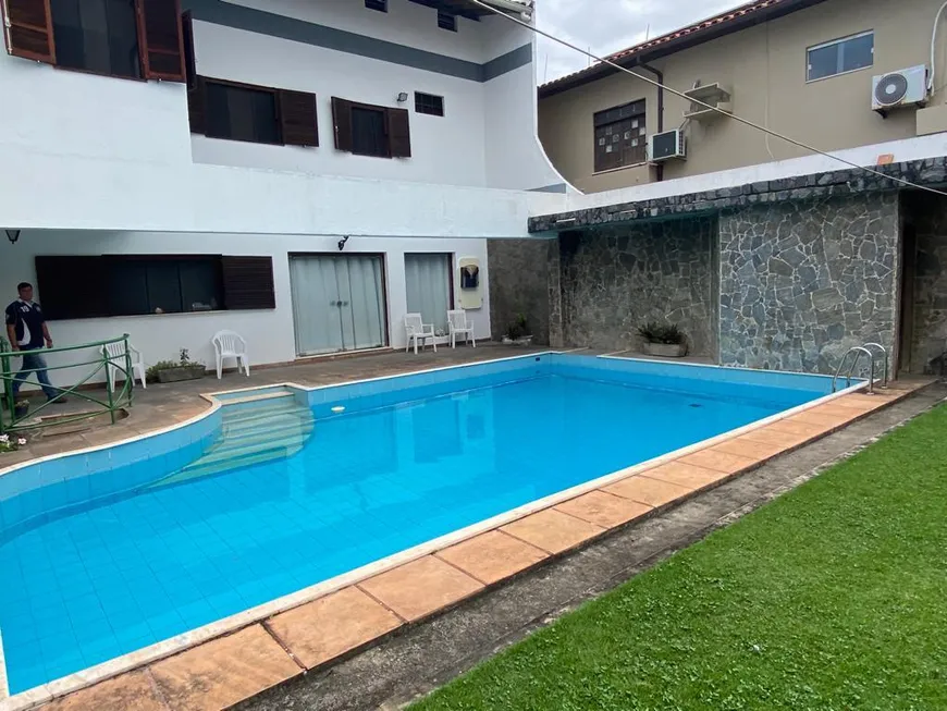 Foto 1 de Casa com 4 Quartos à venda, 340m² em Itaigara, Salvador