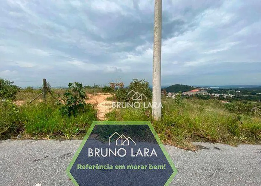 Foto 1 de Lote/Terreno à venda, 308m² em Tiradentes, Betim