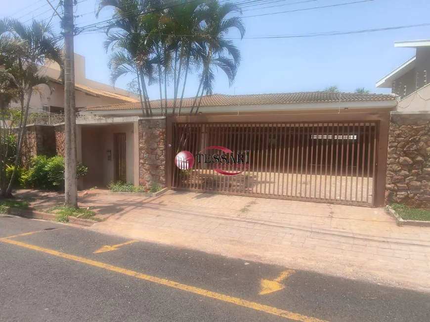 Foto 1 de Casa com 4 Quartos para alugar, 540m² em Jardim Francisco Fernandes, São José do Rio Preto