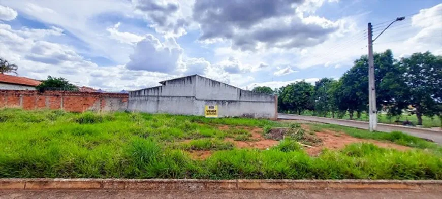 Foto 1 de Lote/Terreno à venda, 366m² em Residencial Ponta Negra, Goiânia