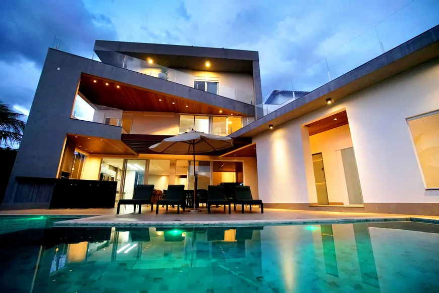 Foto 1 de Casa de Condomínio com 5 Quartos à venda, 600m² em Escarpas do Lago, Capitólio