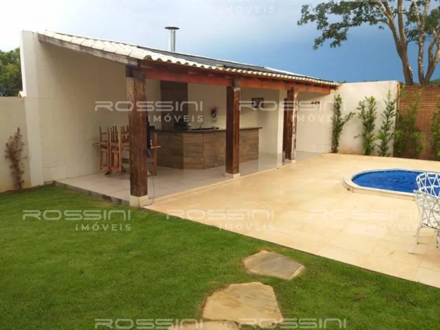 Foto 1 de Casa com 6 Quartos à venda, 450m² em , Rifaina