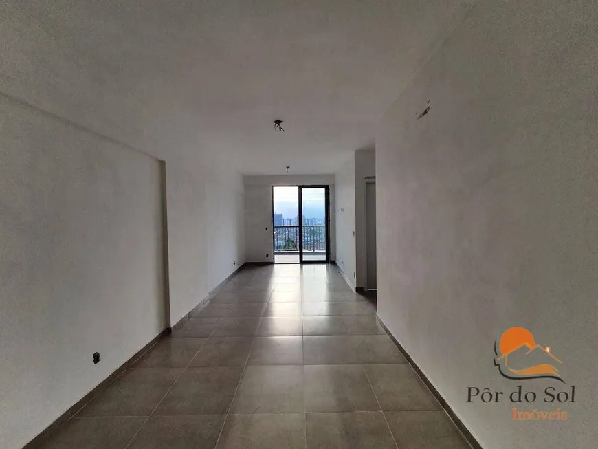 Foto 1 de Apartamento com 2 Quartos à venda, 77m² em Canto do Forte, Praia Grande