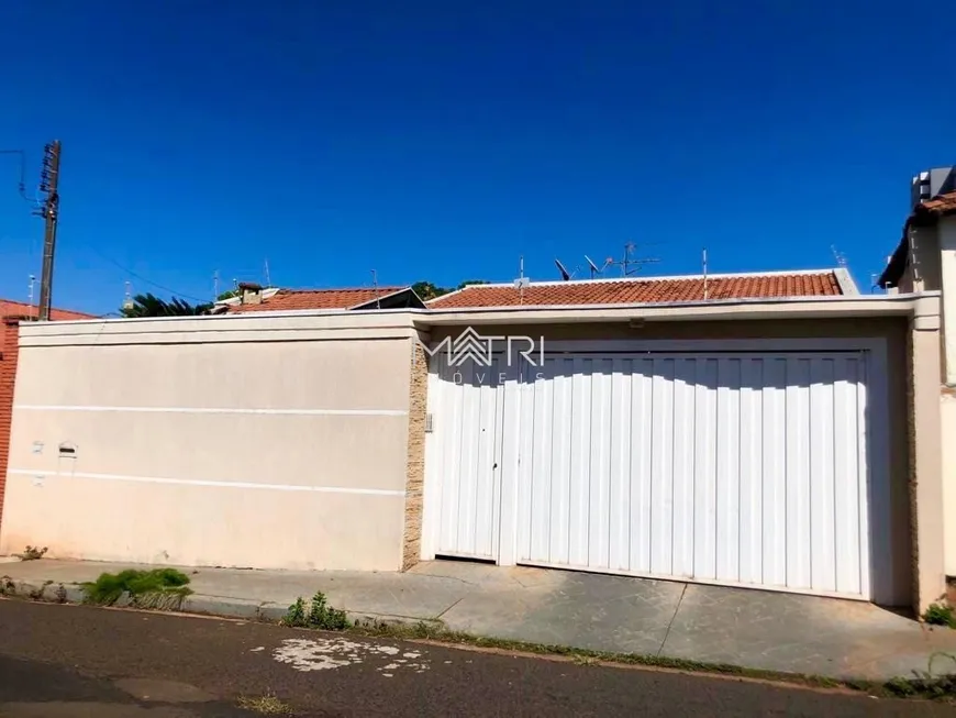 Foto 1 de Casa com 3 Quartos à venda, 208m² em Centro, Araraquara