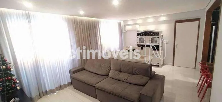 Foto 1 de Apartamento com 3 Quartos à venda, 164m² em Fernão Dias, Belo Horizonte