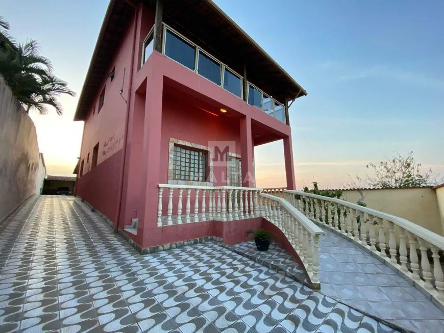 Foto 1 de Casa com 4 Quartos à venda, 266m² em Barreiro, Belo Horizonte