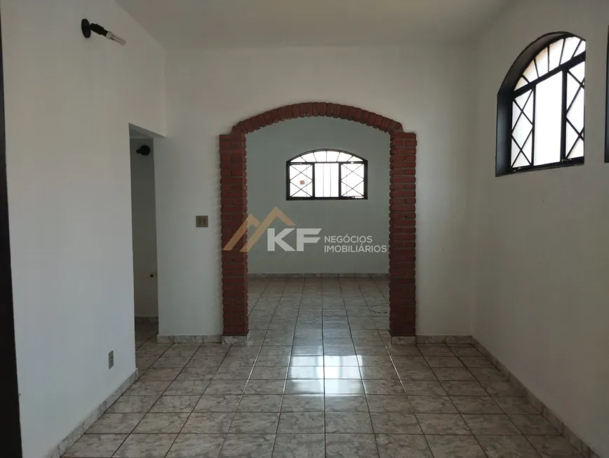 Foto 1 de Casa com 5 Quartos à venda, 241m² em Campos Eliseos, Ribeirão Preto