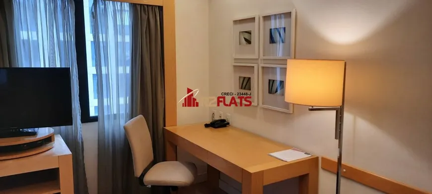 Foto 1 de Flat com 1 Quarto para alugar, 29m² em Campo Belo, São Paulo