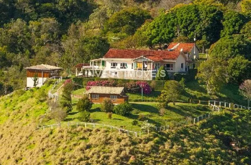 Foto 1 de Fazenda/Sítio à venda, 216000m² em , Conceição do Rio Verde