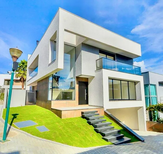 Foto 1 de Casa de Condomínio com 4 Quartos à venda, 350m² em Boa Vista, Curitiba