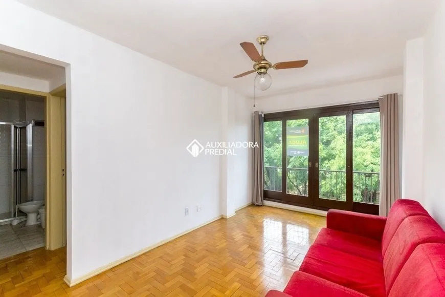 Foto 1 de Apartamento com 2 Quartos à venda, 62m² em Farroupilha, Porto Alegre
