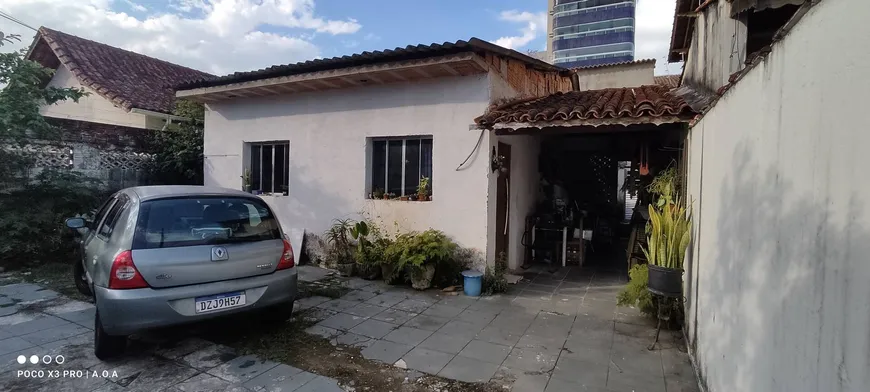 Foto 1 de Casa com 2 Quartos à venda, 235m² em Vila Guilhermina, Praia Grande