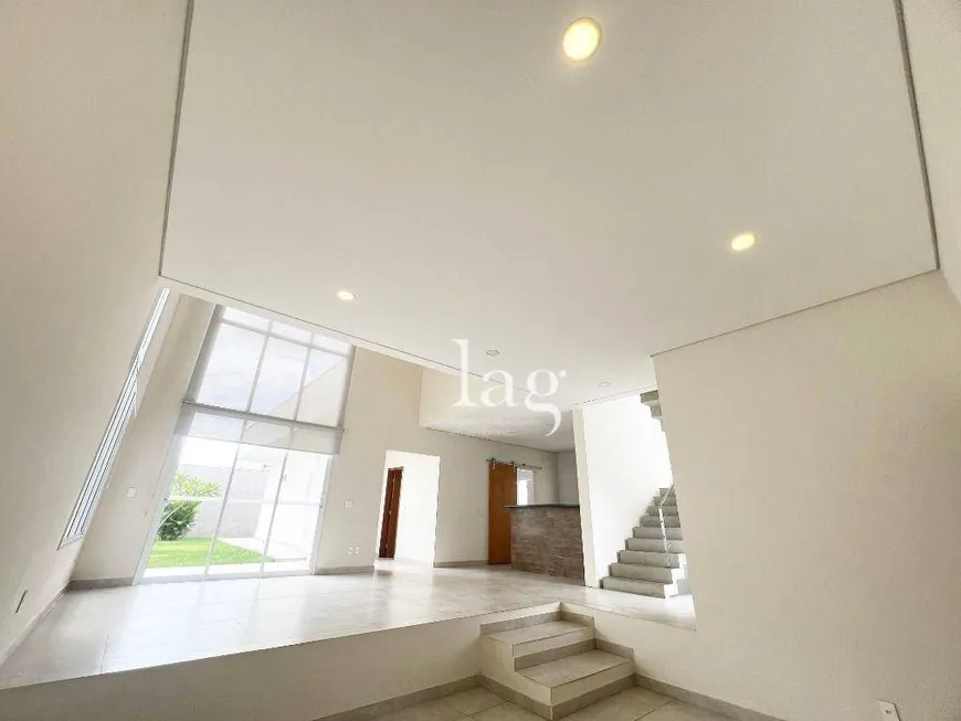 Foto 1 de Casa de Condomínio com 3 Quartos para alugar, 385m² em Jardim Residencial Chácara Ondina, Sorocaba
