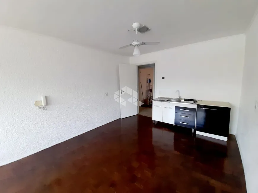 Foto 1 de Apartamento com 1 Quarto à venda, 44m² em Azenha, Porto Alegre