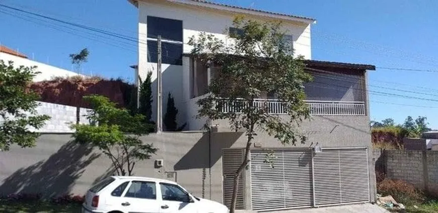Foto 1 de Casa com 3 Quartos à venda, 194m² em Jardim Caçula, Jundiaí