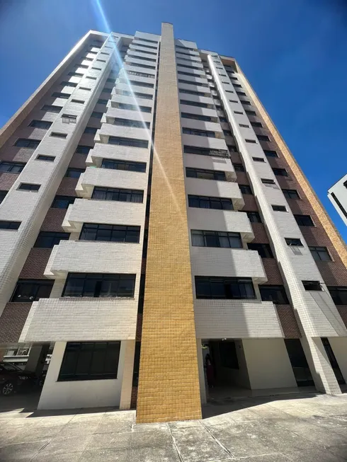 Foto 1 de Apartamento com 3 Quartos à venda, 150m² em Meireles, Fortaleza